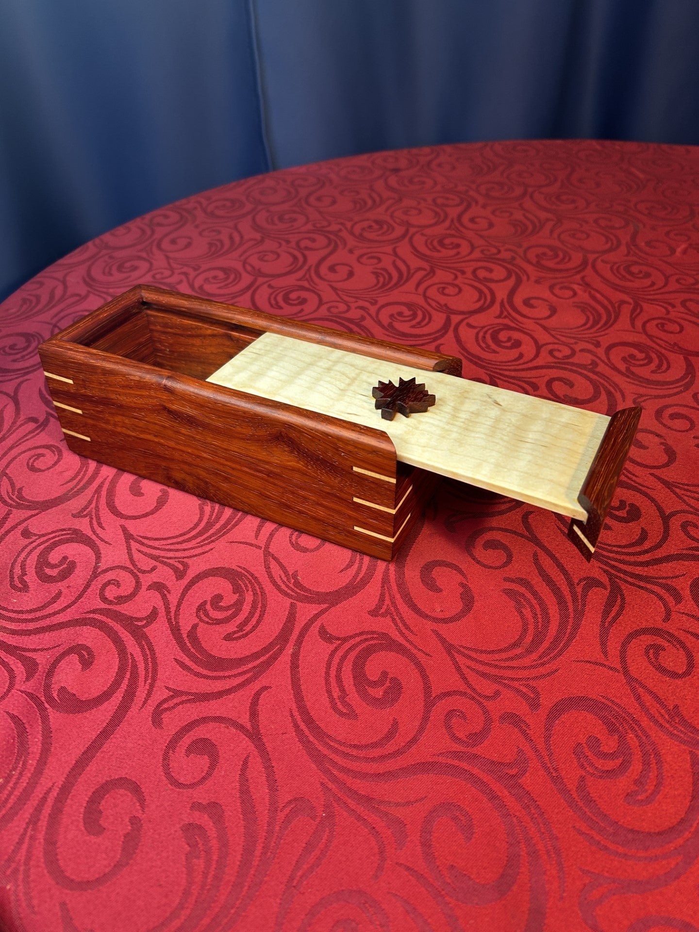 Canada Box